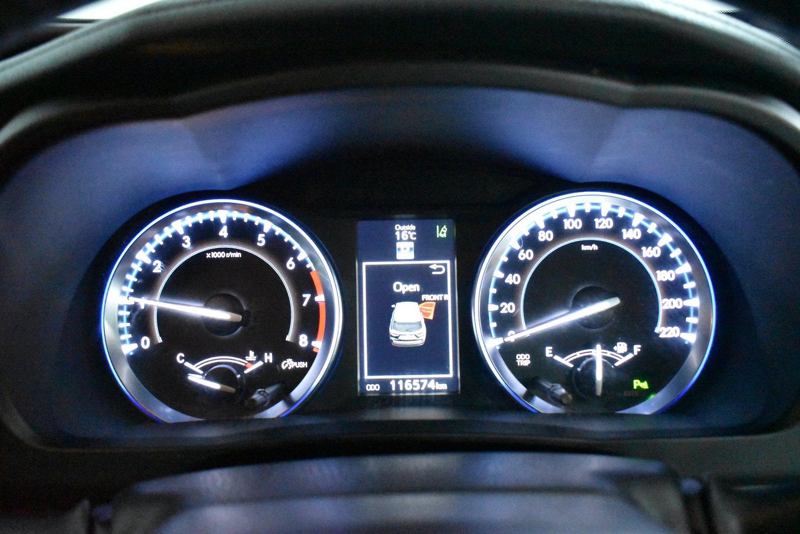 2014 Toyota Kluger Grande — photo 25