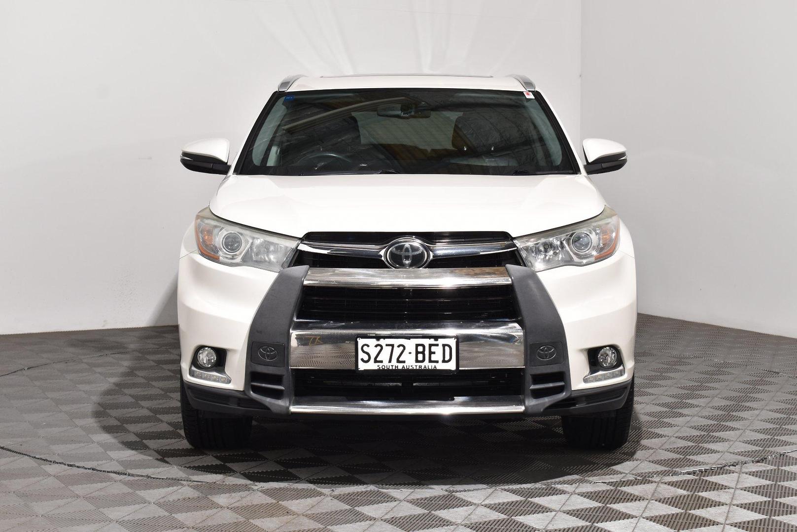 2014 Toyota Kluger Grande — photo 3
