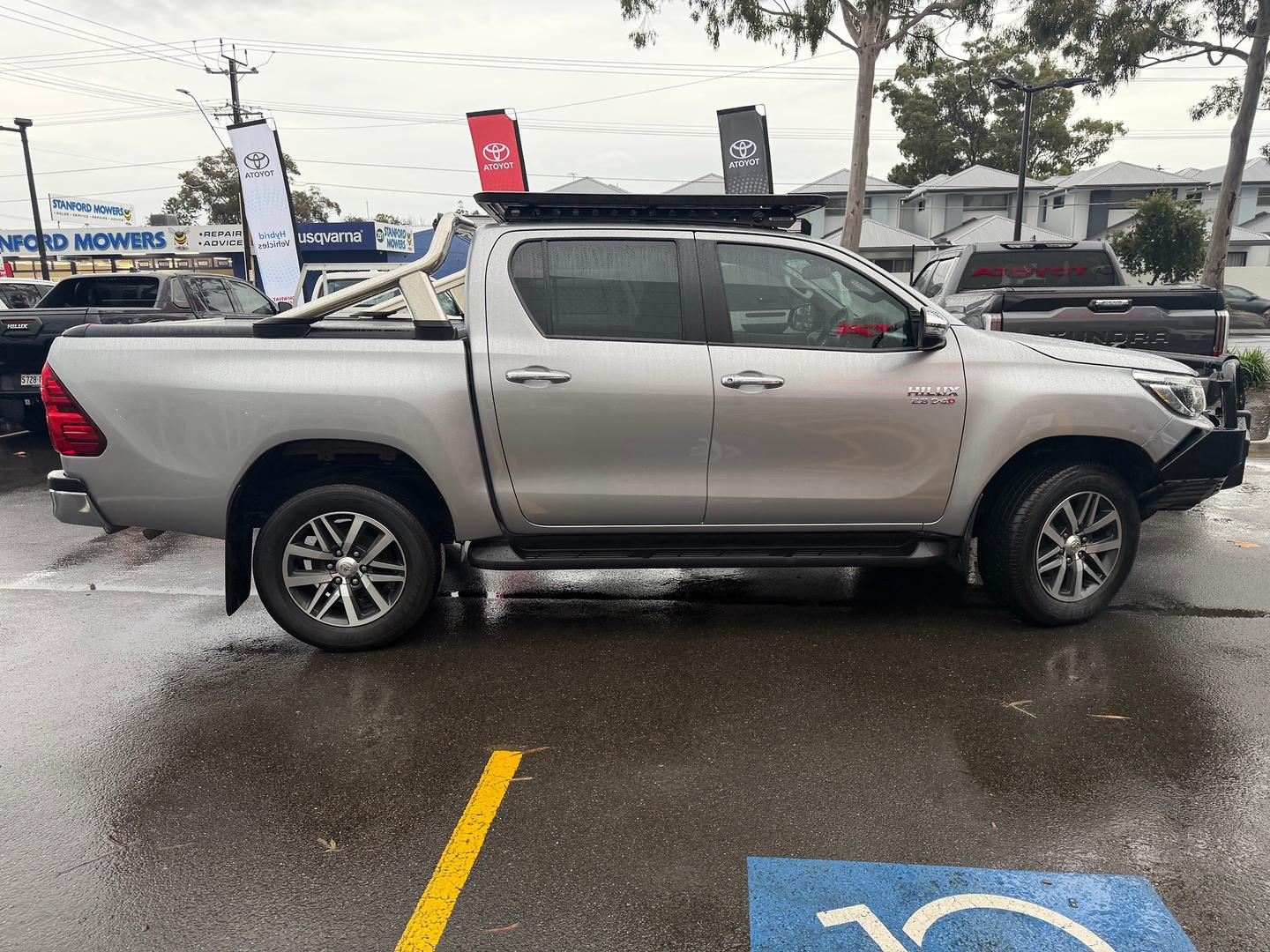 2019 Toyota Hilux SR5 — photo 6