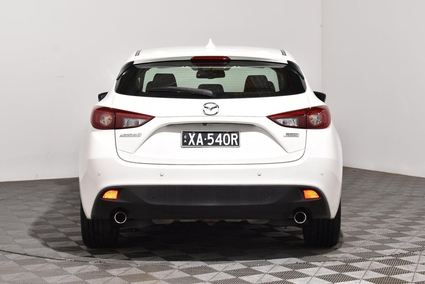 2016 Mazda 3 SP25 GT — photo 4