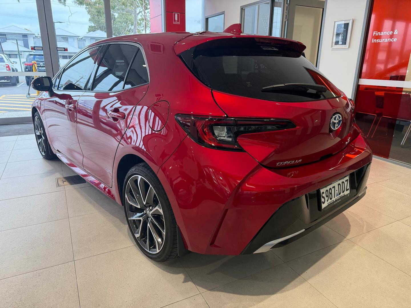 2024 Toyota Corolla ZR Hybrid — photo 4