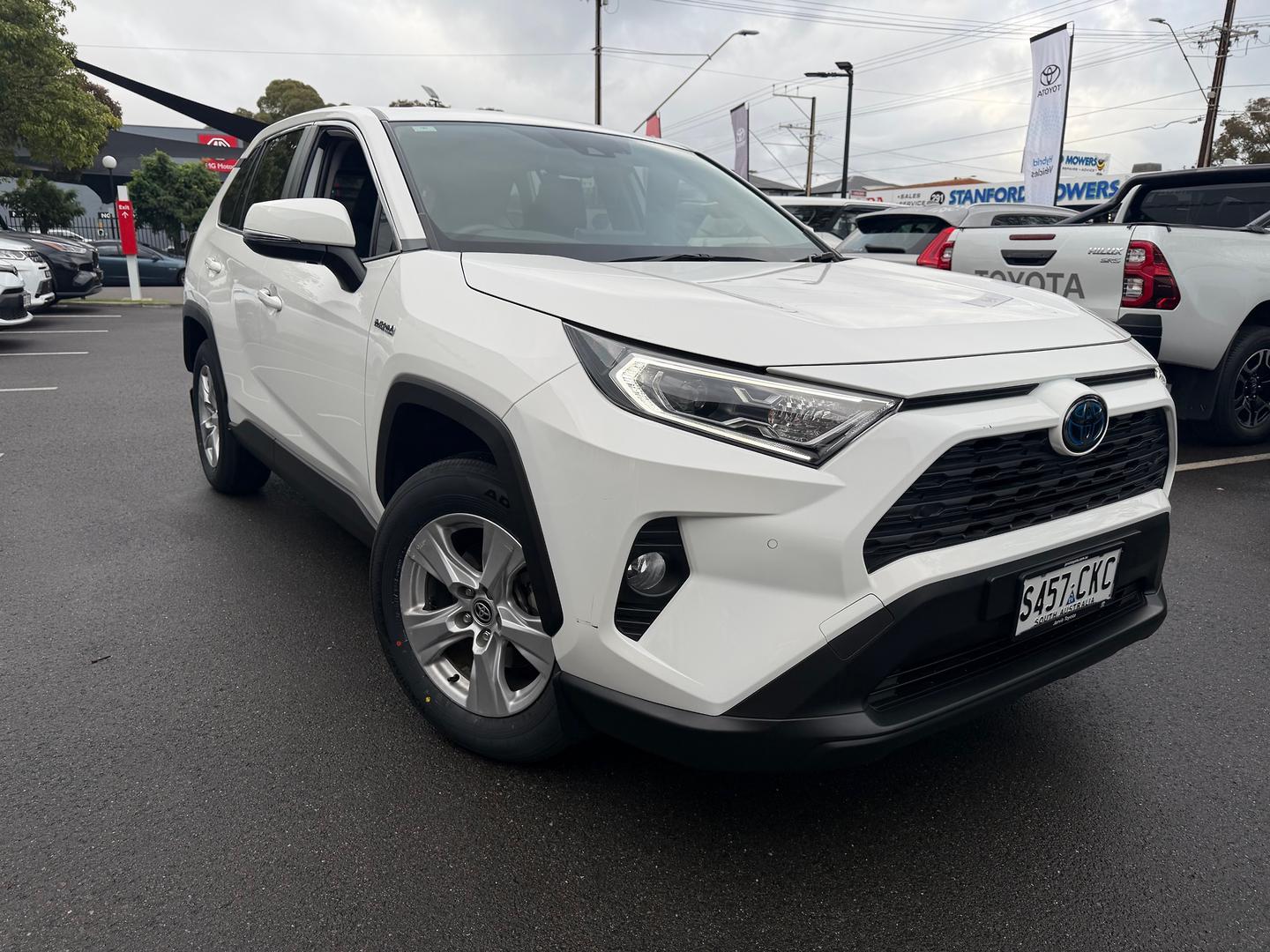 2021 Toyota RAV4 GX — photo 1