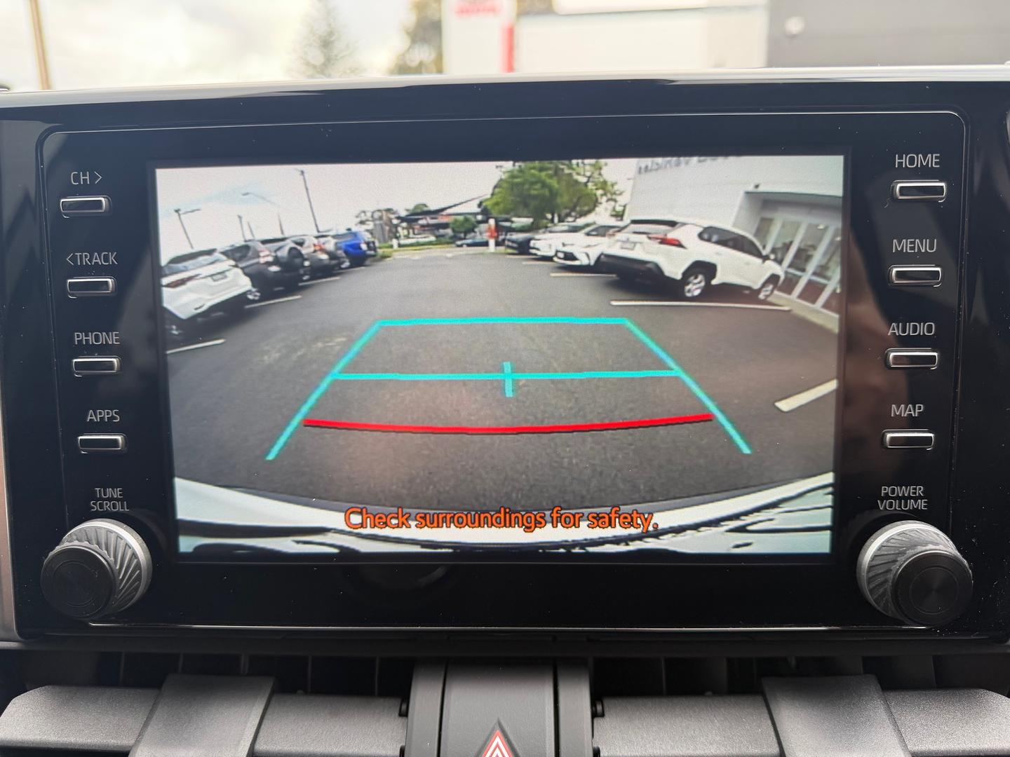 2020 Toyota RAV4 GX — photo 12