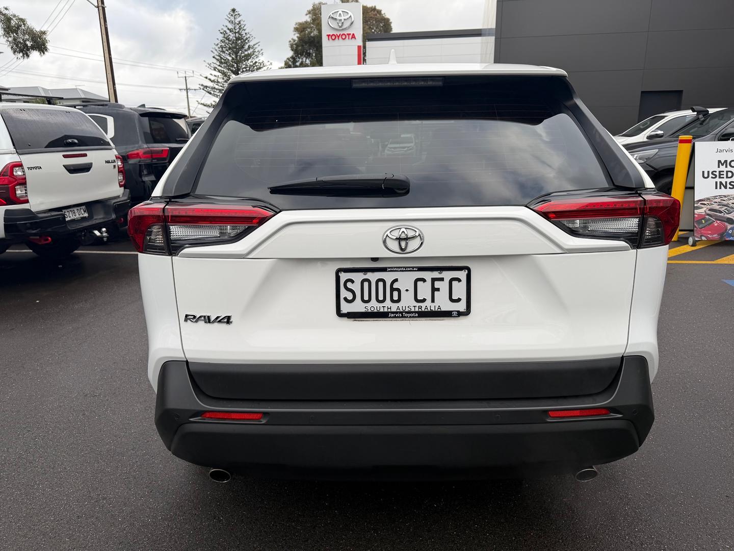 2020 Toyota RAV4 GX — photo 5
