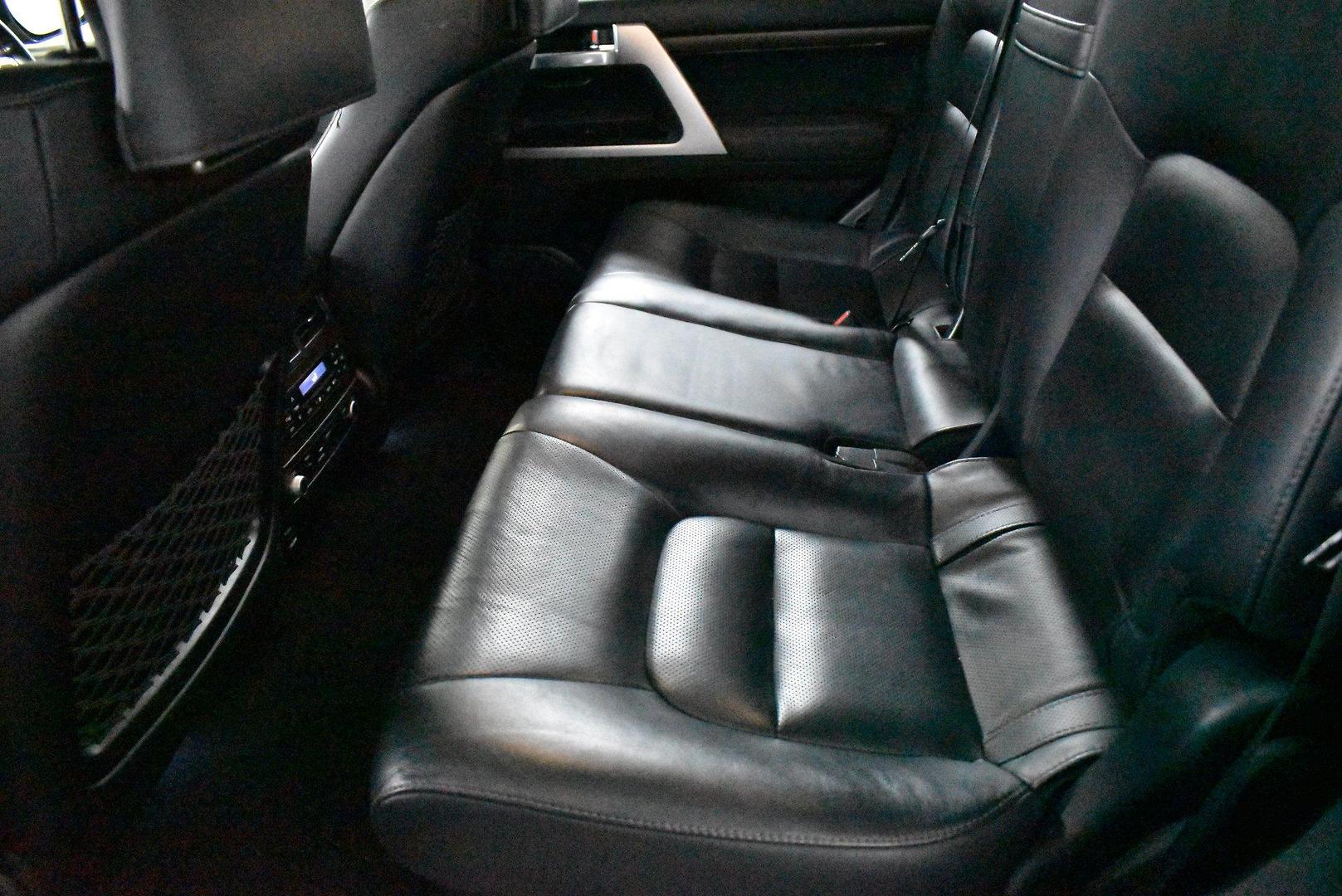 2018 Toyota Landcruiser Sahara — photo 8
