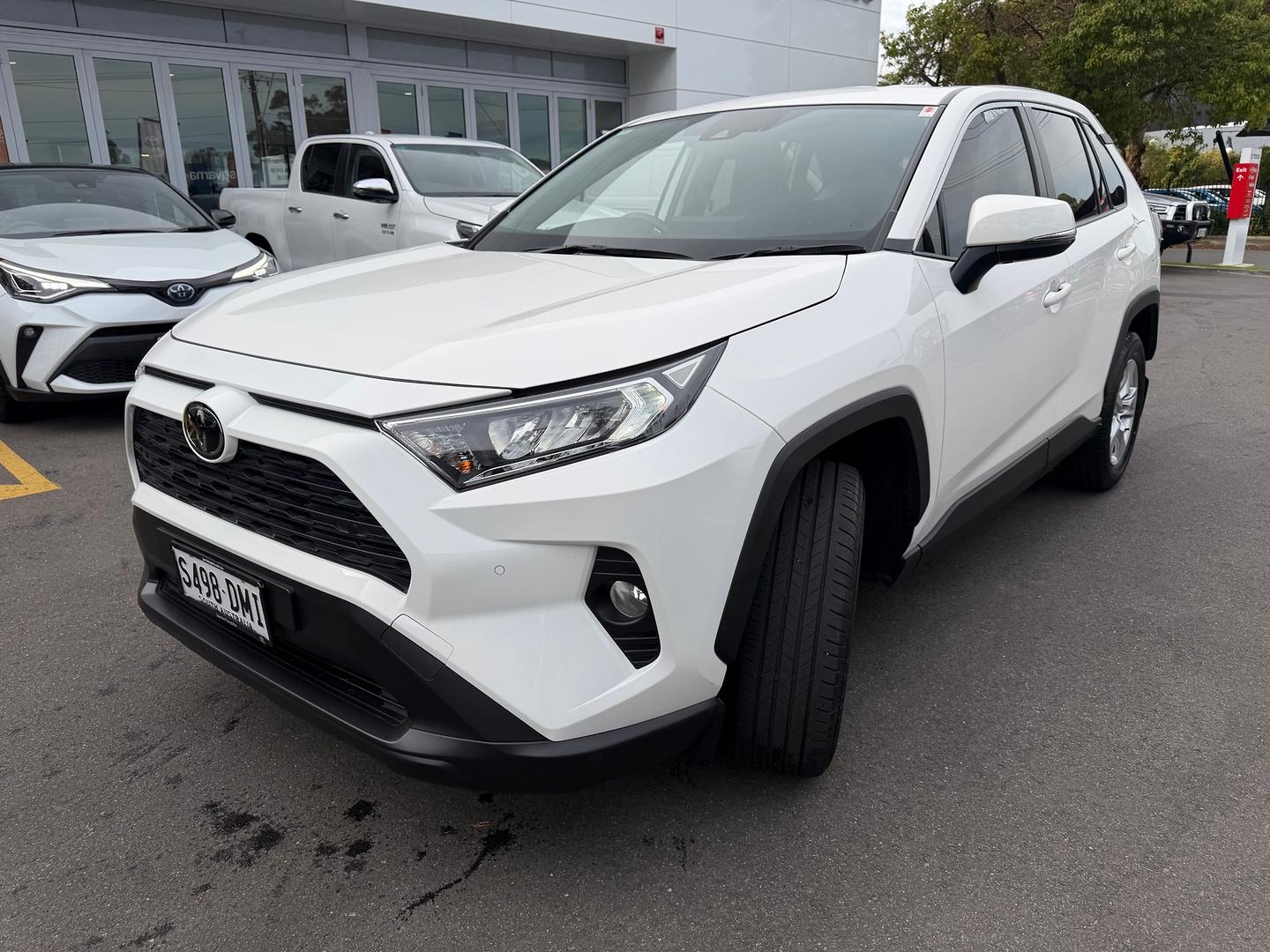 2020 Toyota RAV4 GX — photo 3