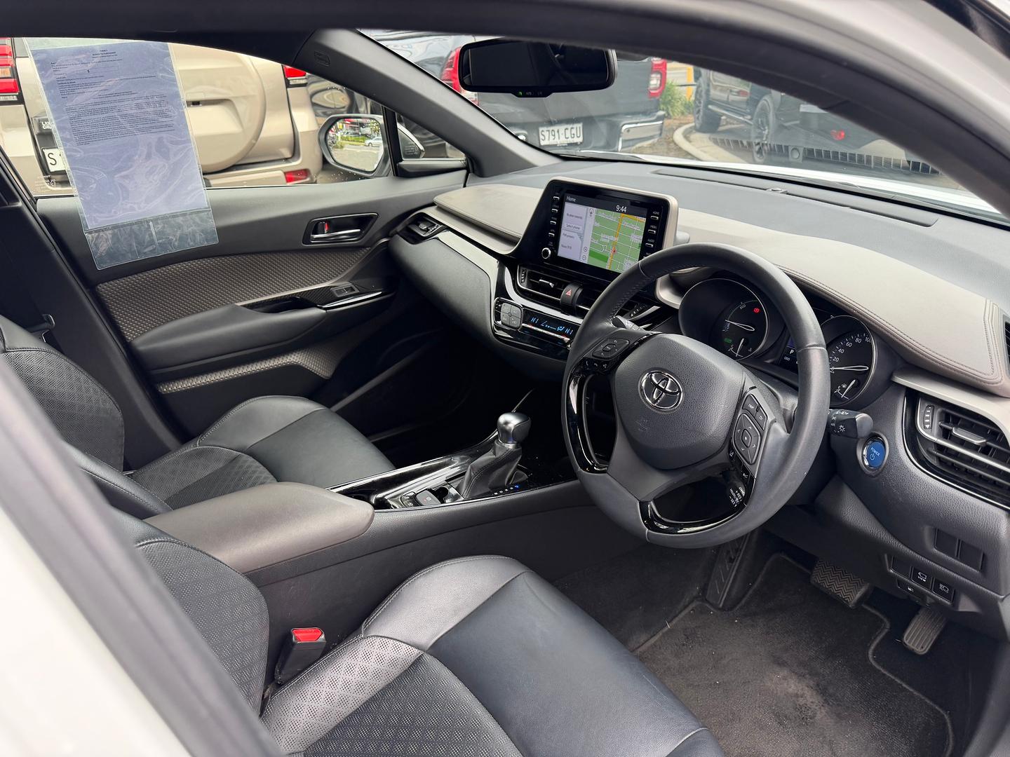 2022 Toyota C-HR Koba — photo 9