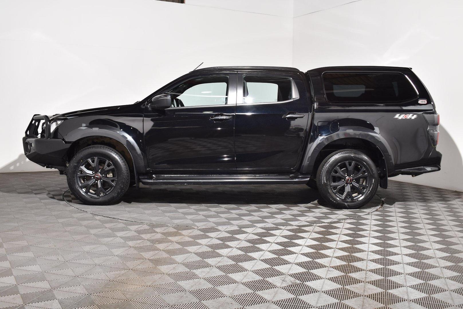 2022 Isuzu D-MAX XTERRAIN — photo 11
