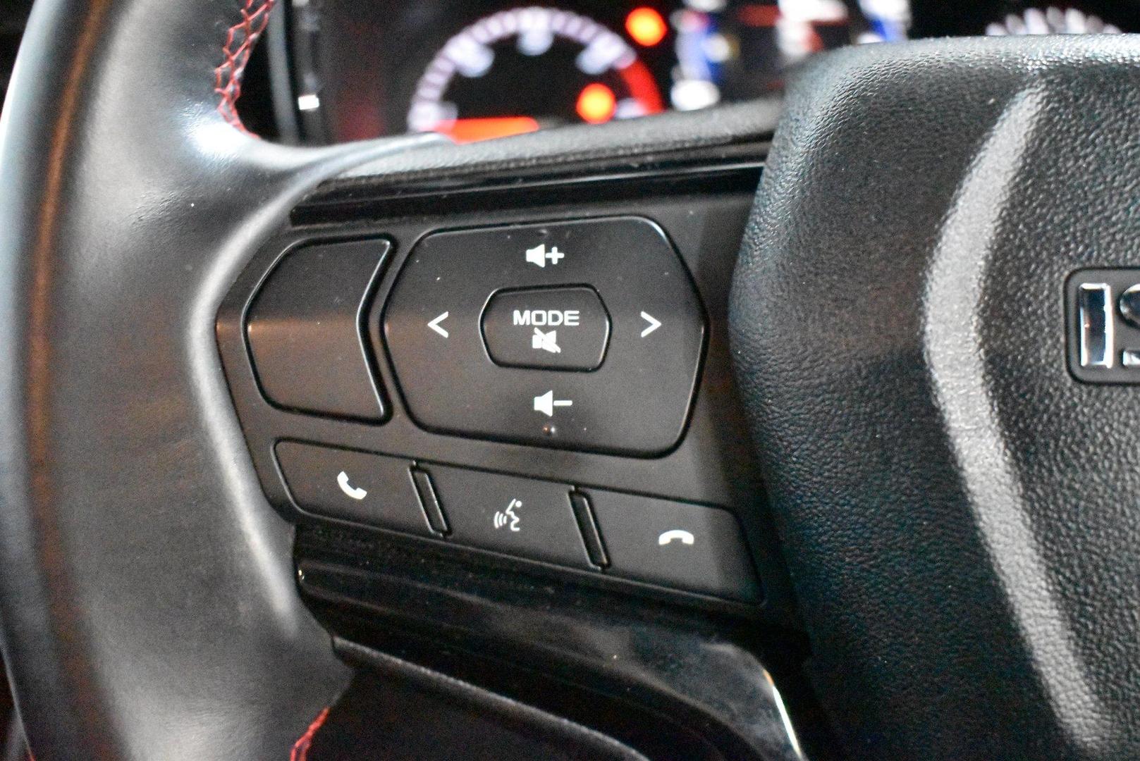 2022 Isuzu D-MAX XTERRAIN — photo 21