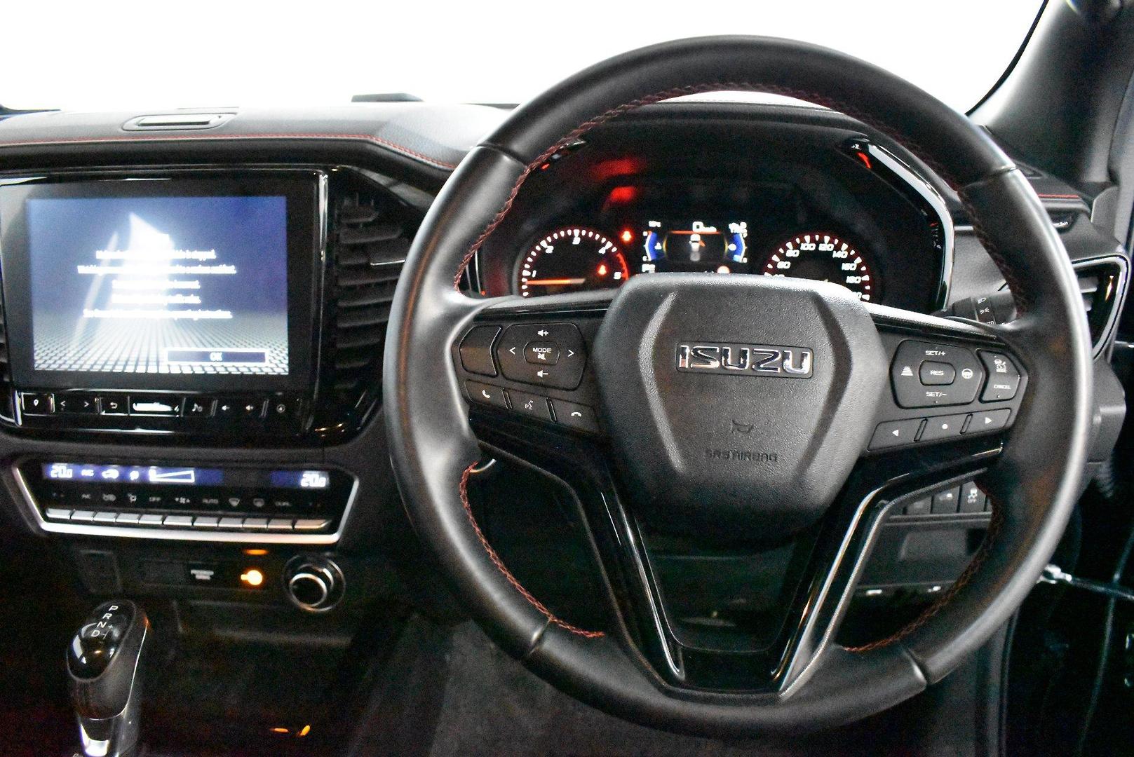 2022 Isuzu D-MAX XTERRAIN — photo 5