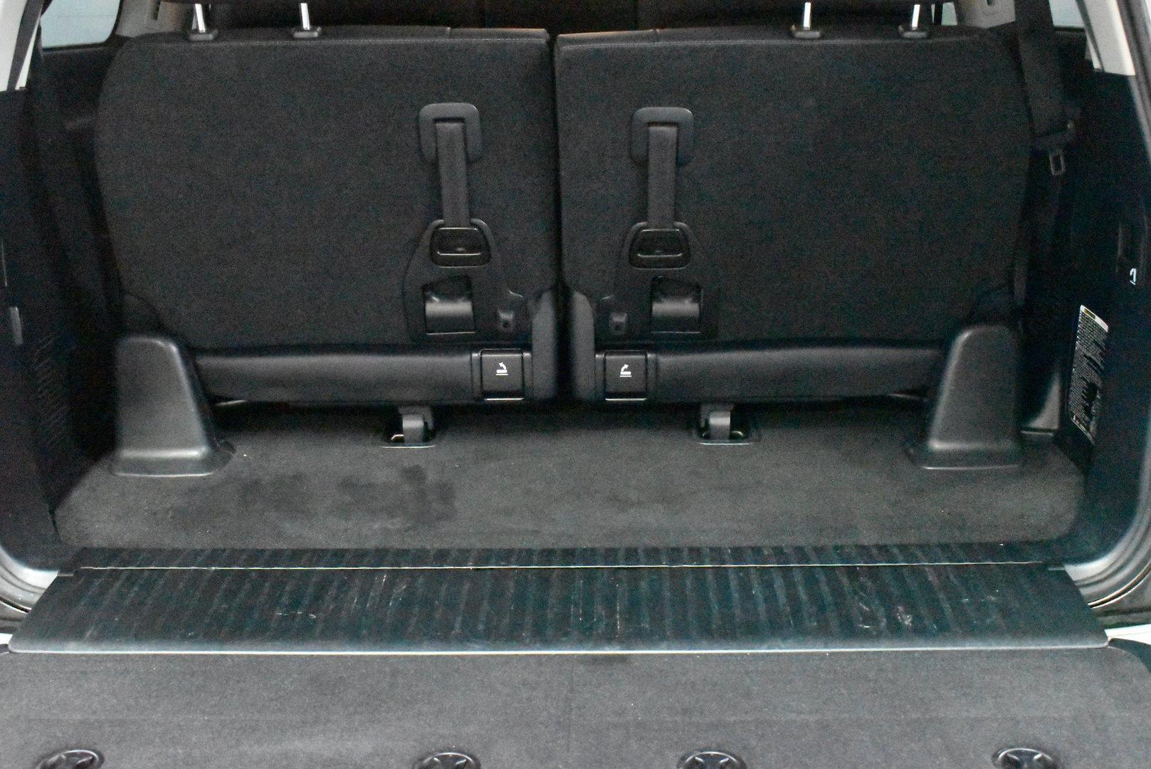 2020 Toyota Landcruiser GXL — photo 16