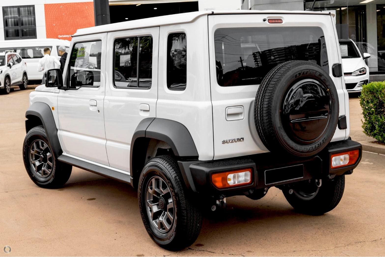 2026 Suzuki Jimny XL — photo 4
